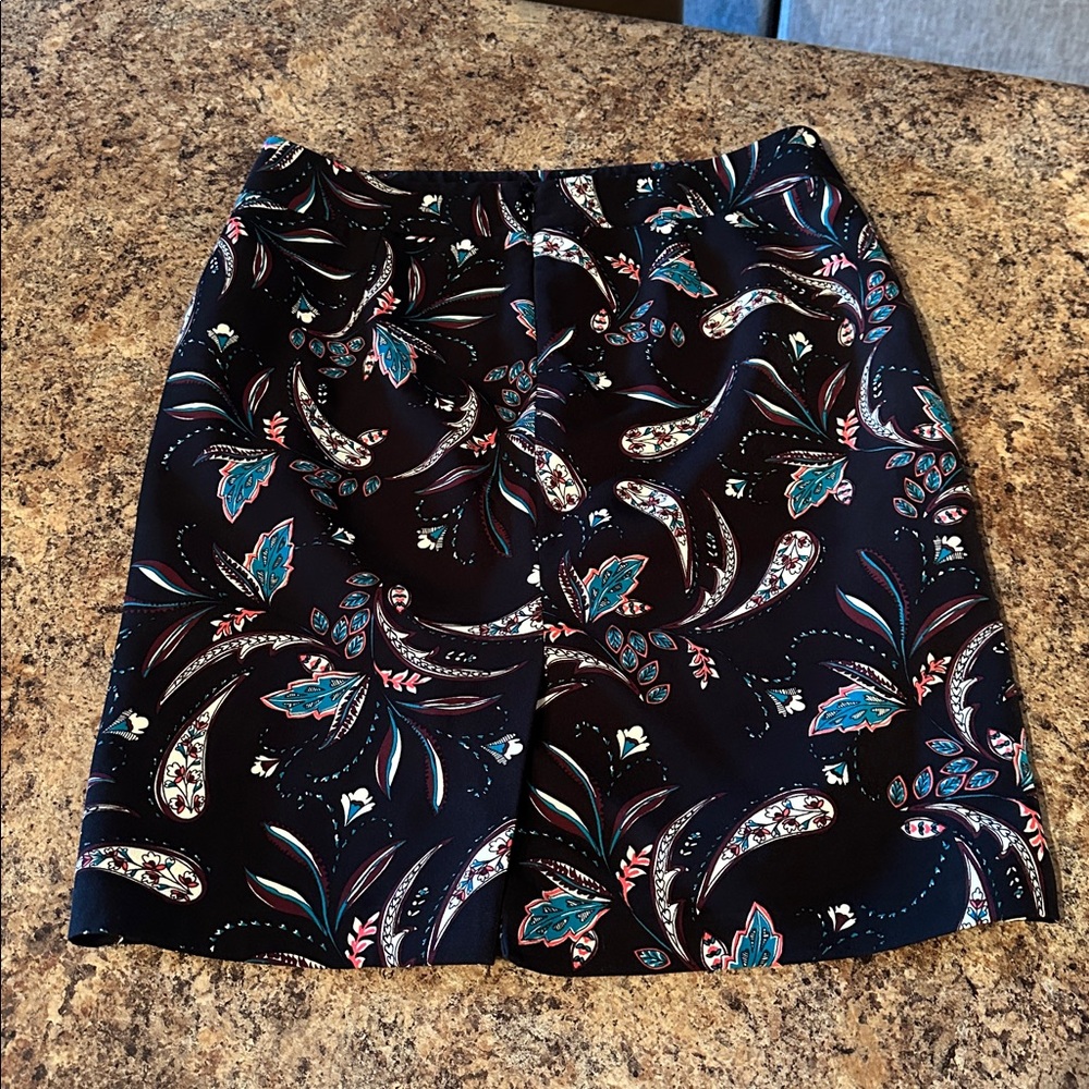 Ann Taylor Factory skirt, size 8